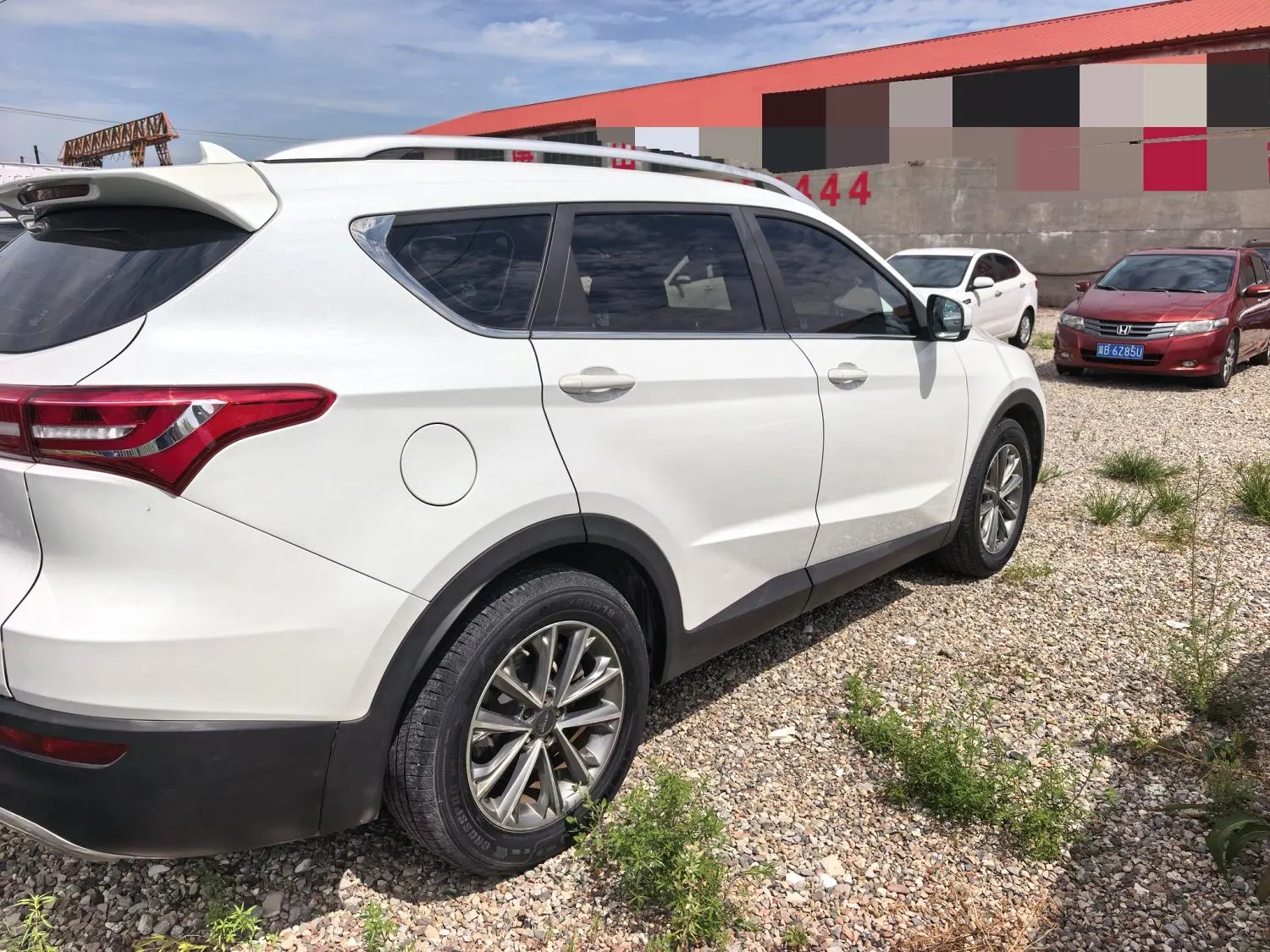 2019 Jetour X70 - Main View