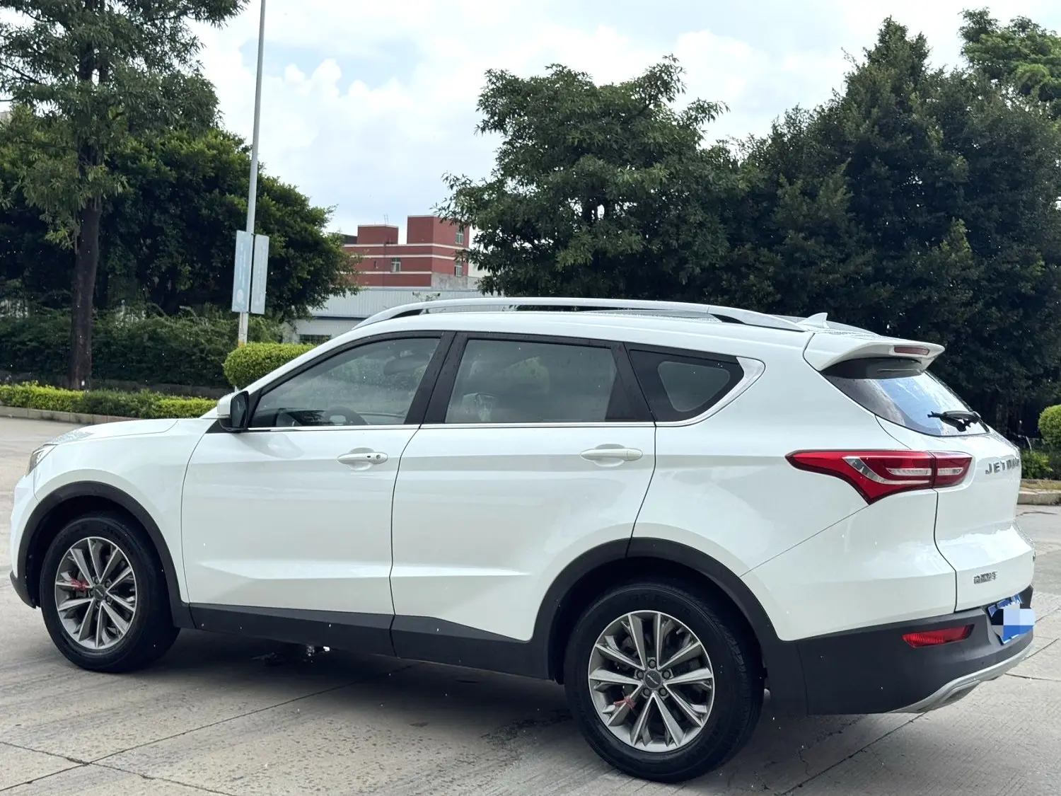 2018 Jetour X70 - Main View