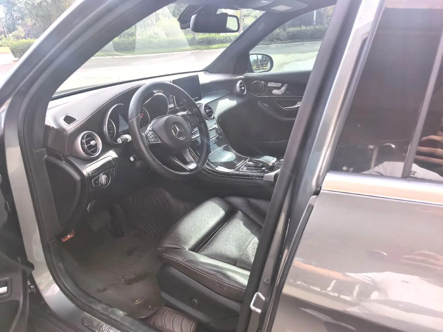 2016 Benz GLC 260 - Main View
