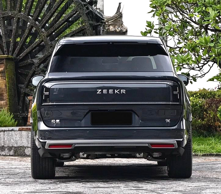 2025 Zeekr 9X - Main View