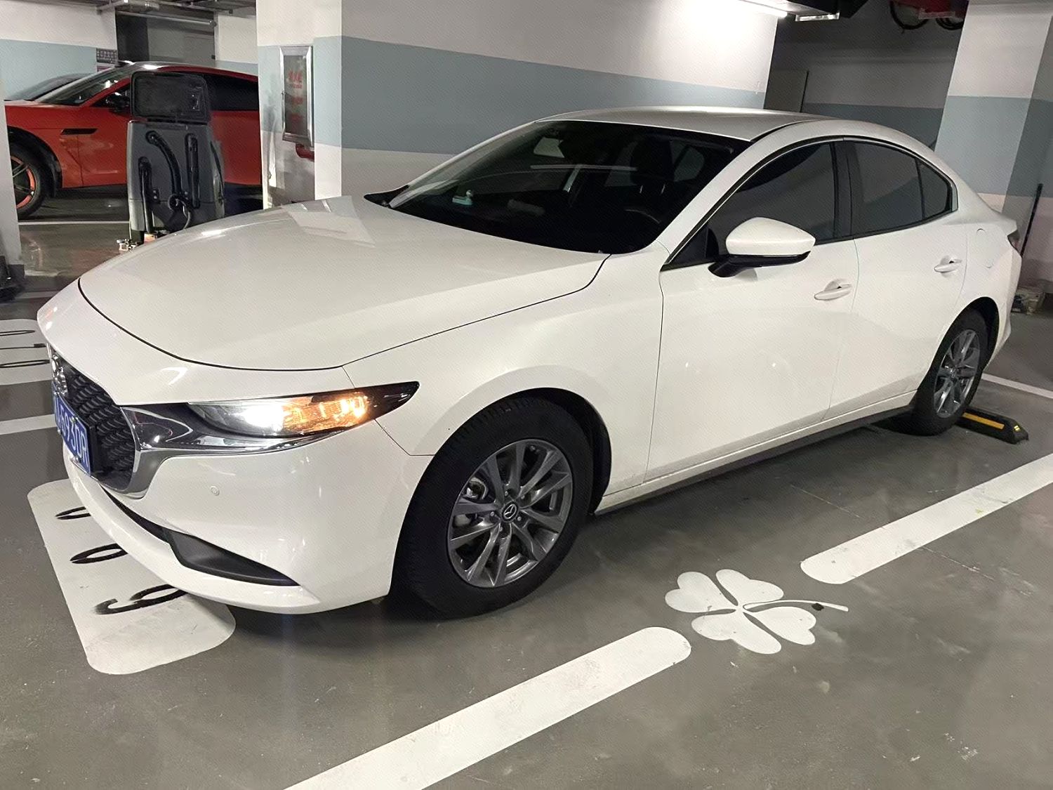 2021 Mazda Axela - Main View