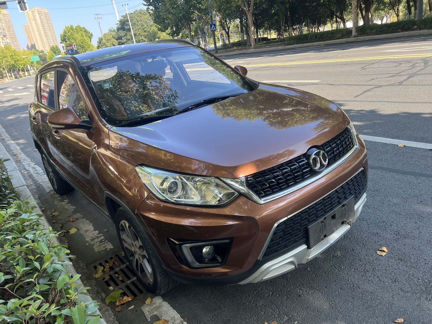 2016 Senova X35 - Main View