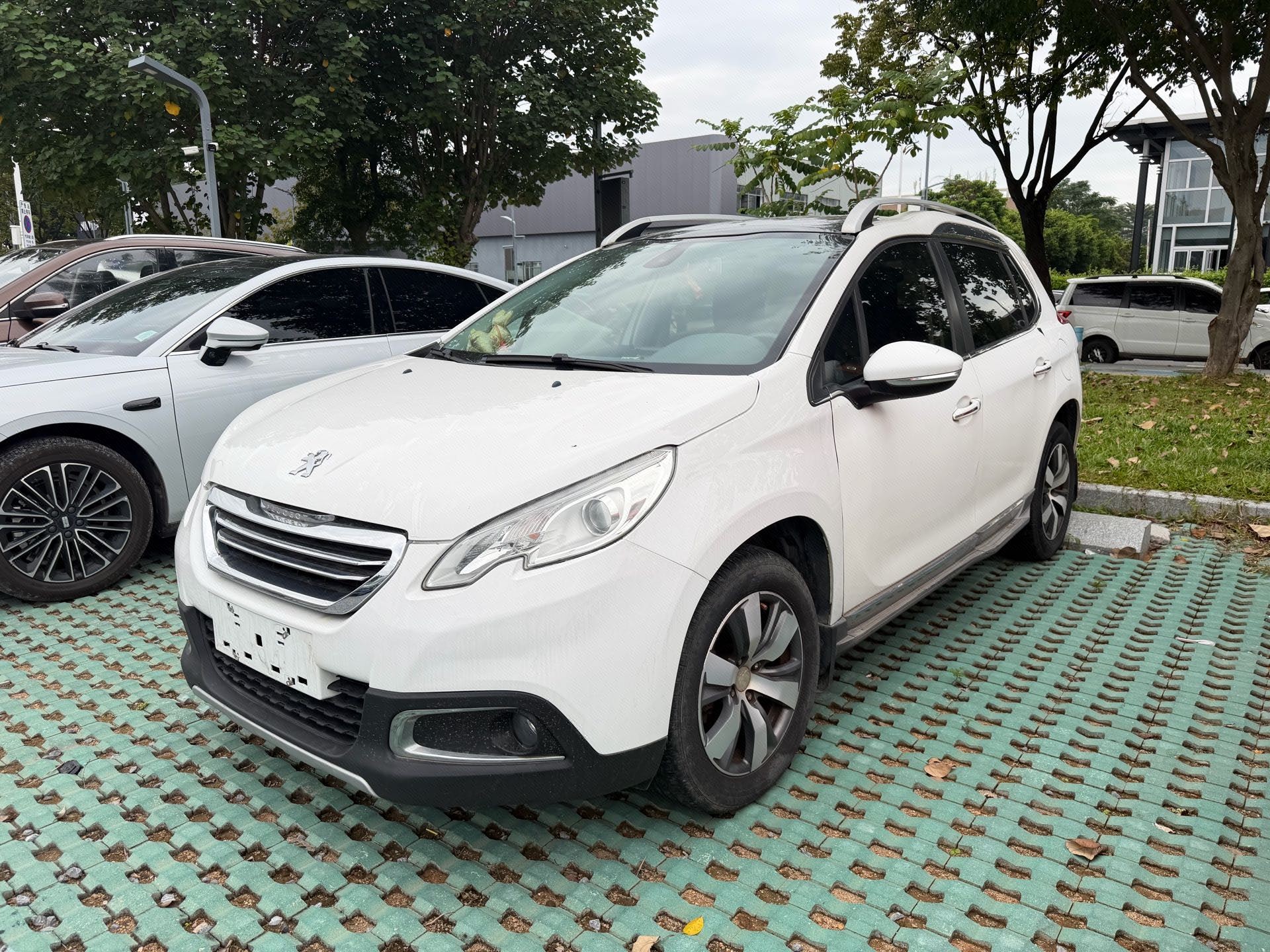 2014 Peugeot 2008 - Main View