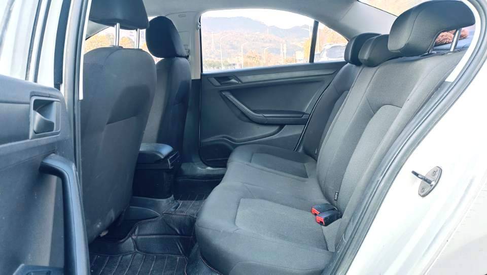 2015 VW Jetta - Main View