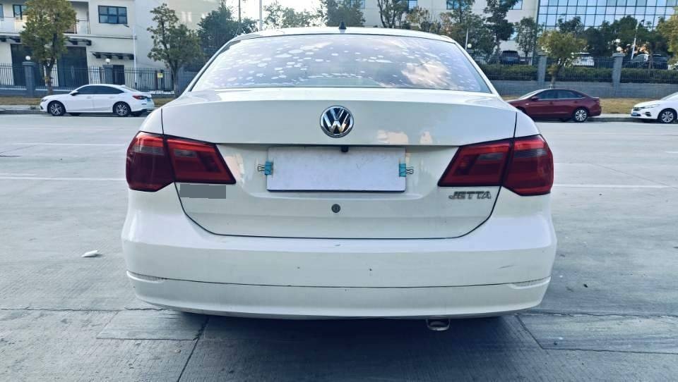 2015 VW Jetta - Main View
