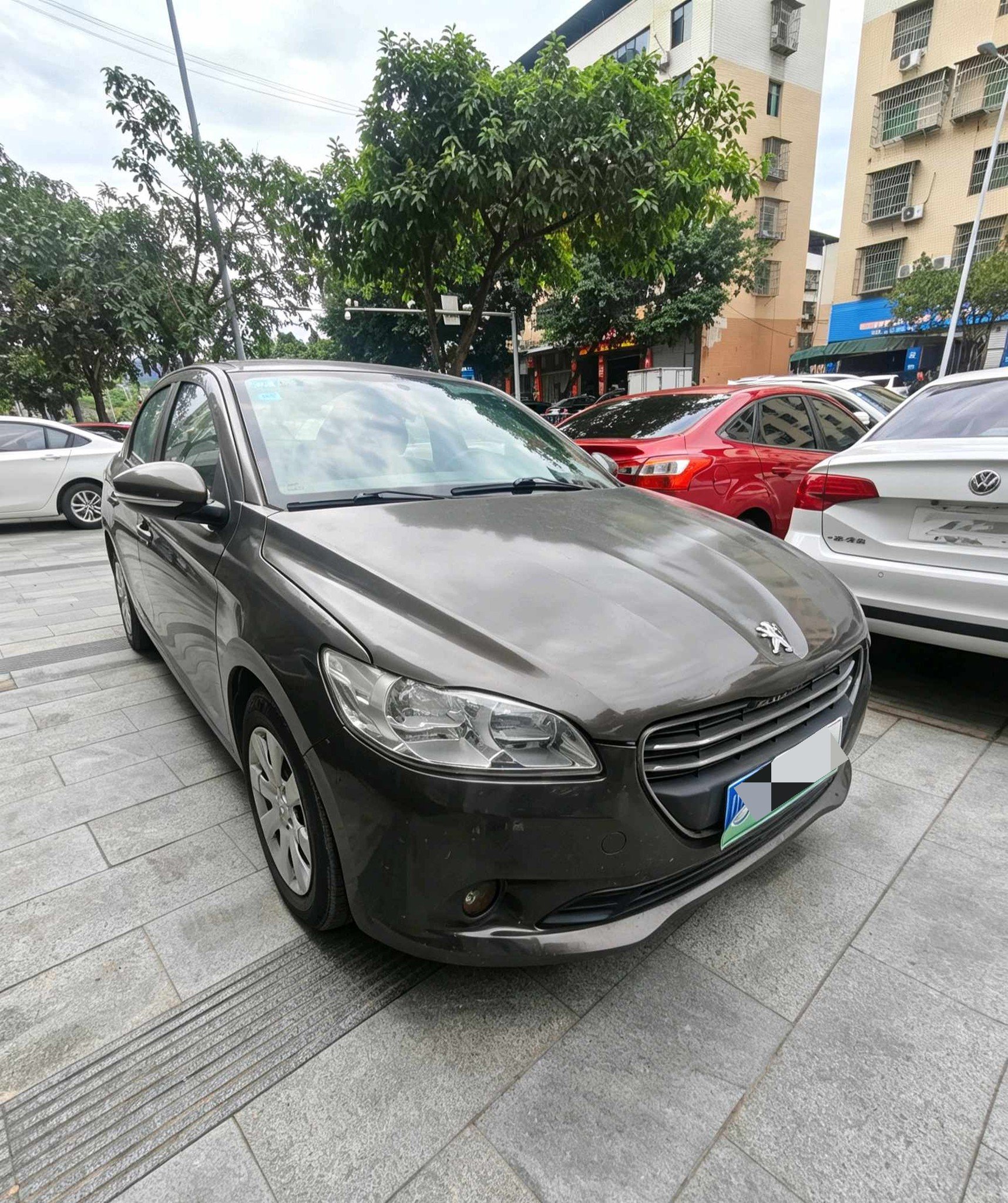 2014 Peugeot 301 - Main View