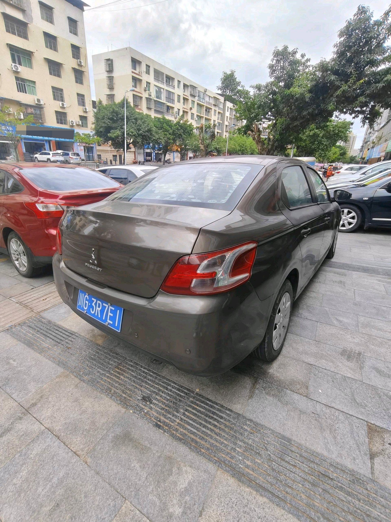 2014 Peugeot 301 - Main View