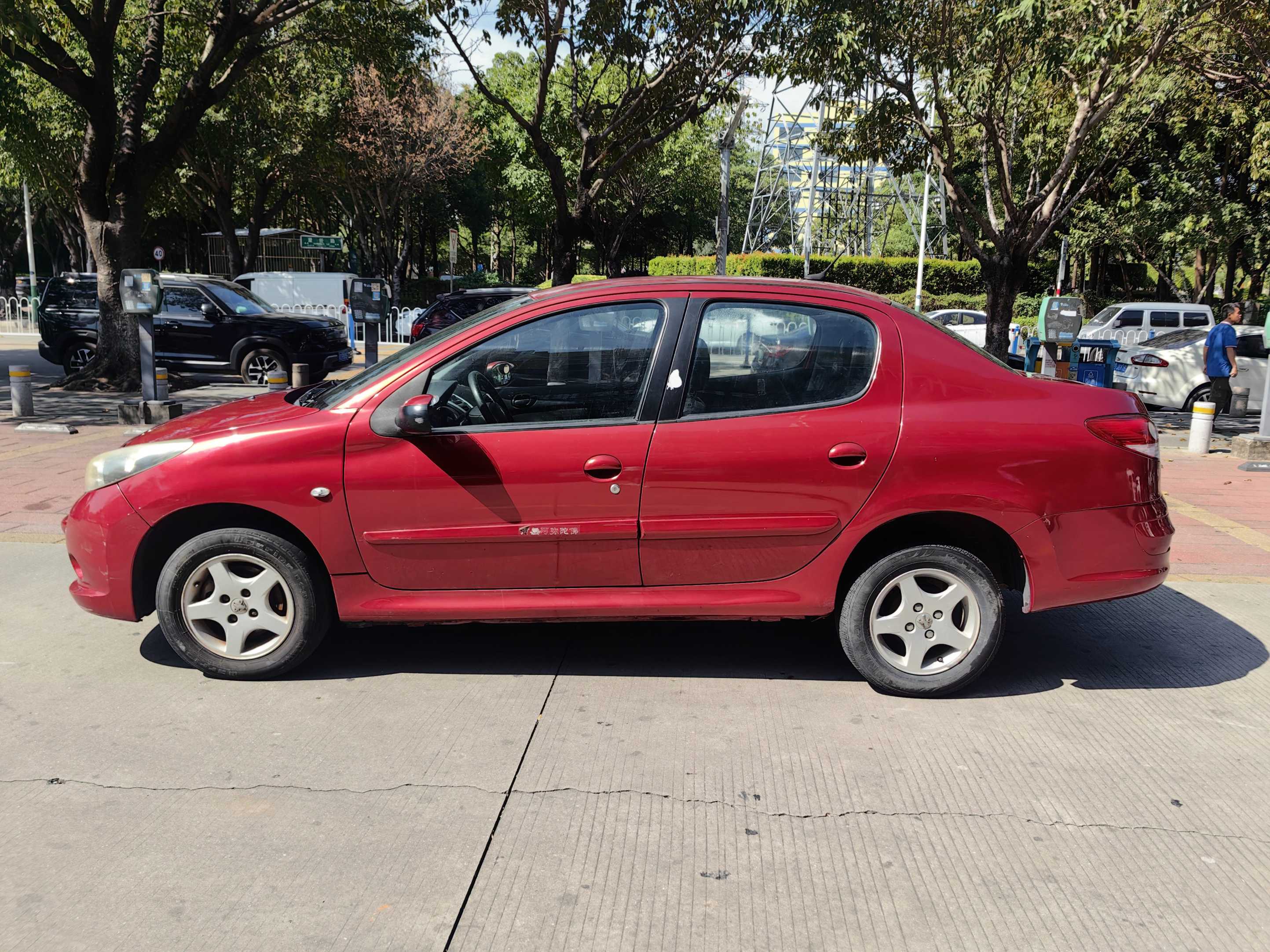 2011 Peugeot 207 - Main View