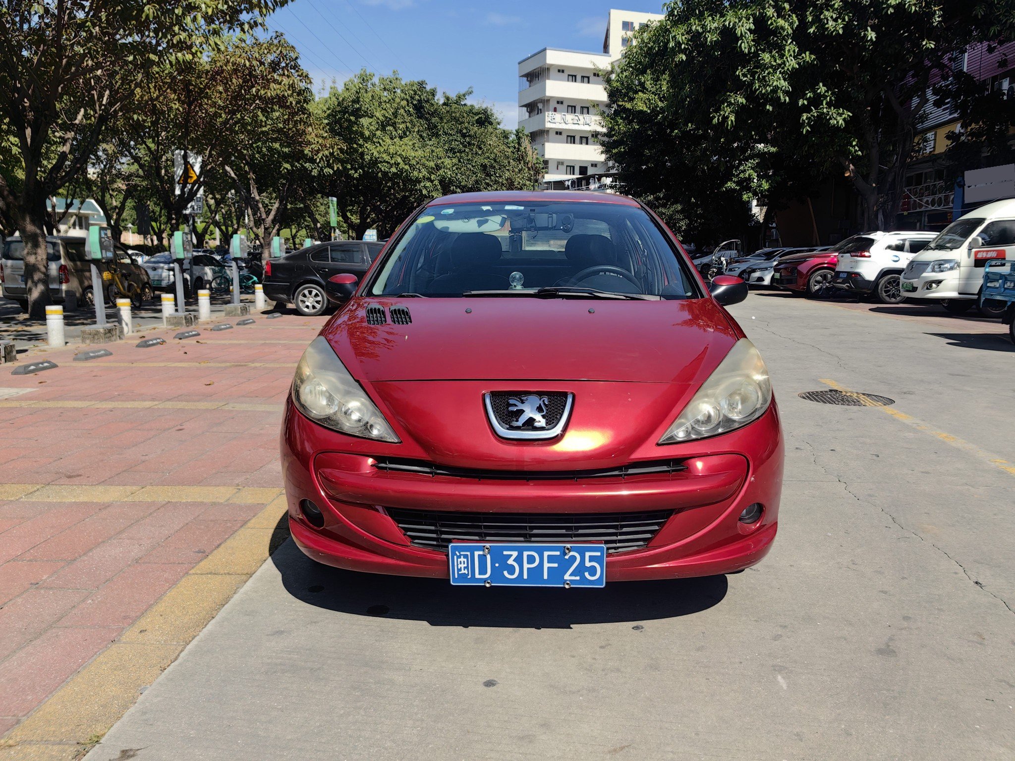 2011 Peugeot 207 - Main View