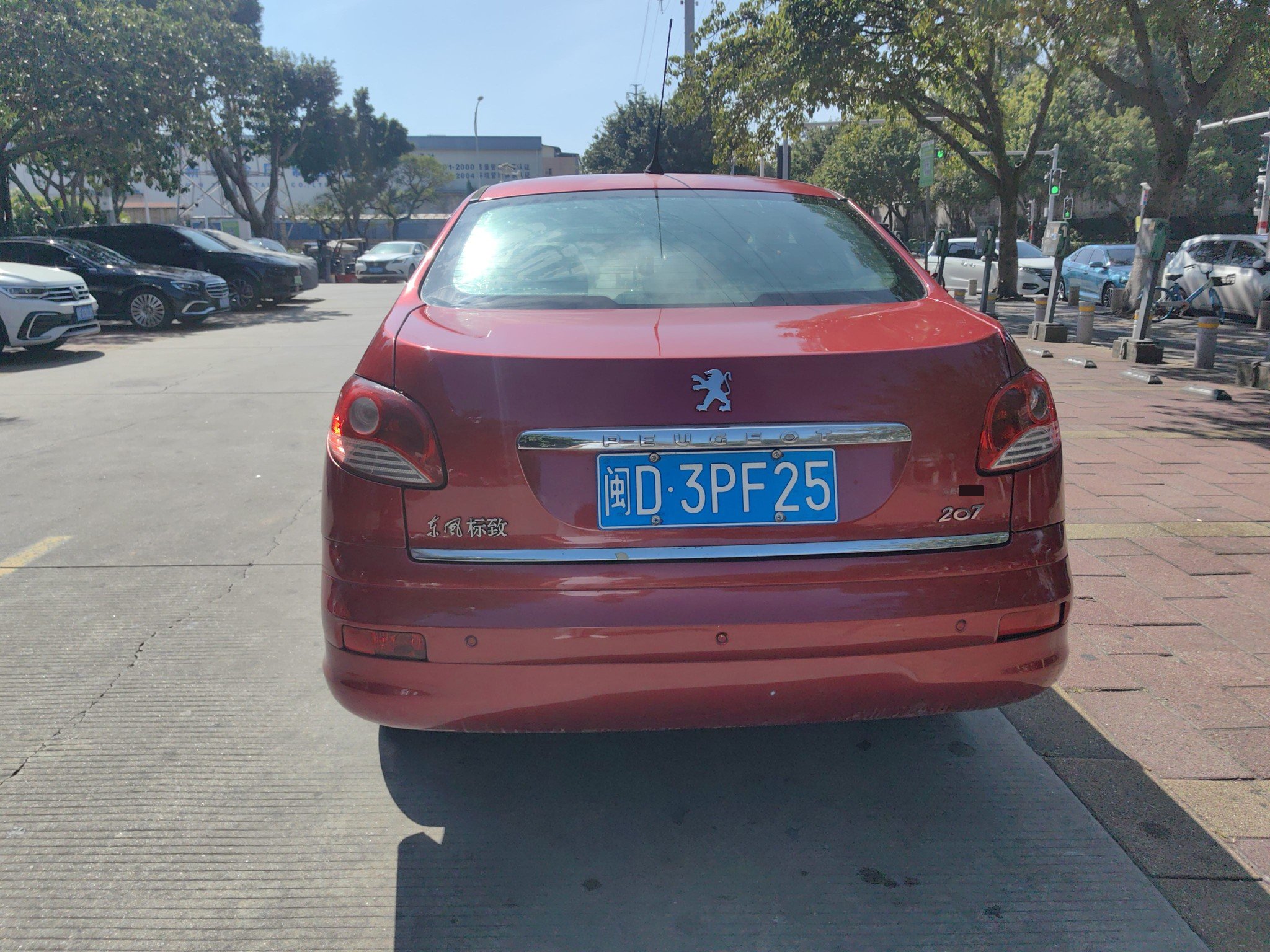 2011 Peugeot 207 - Main View