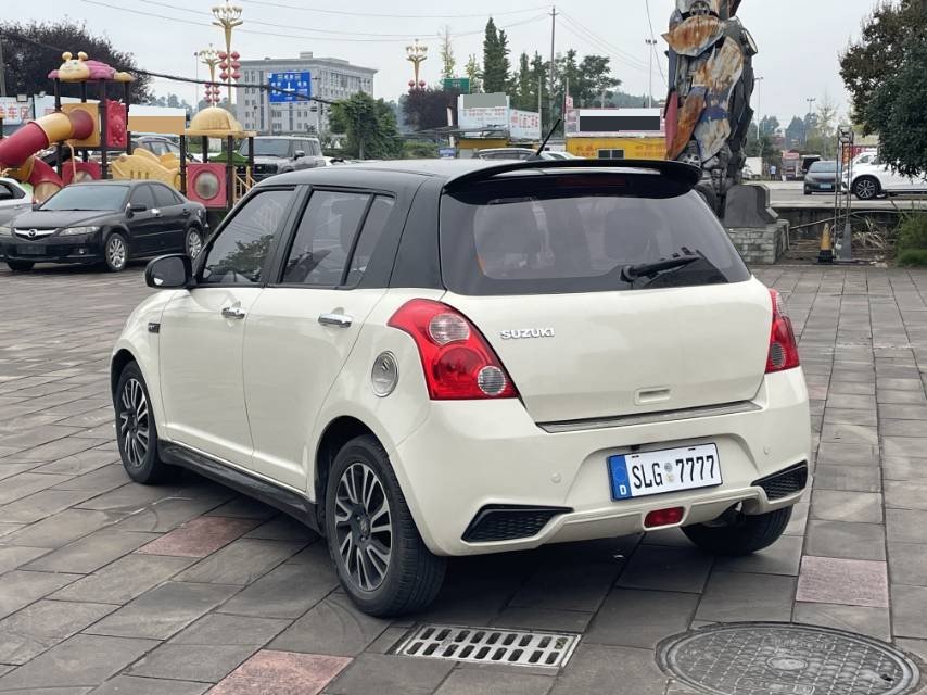 2018 Suzuki Swift - Main View