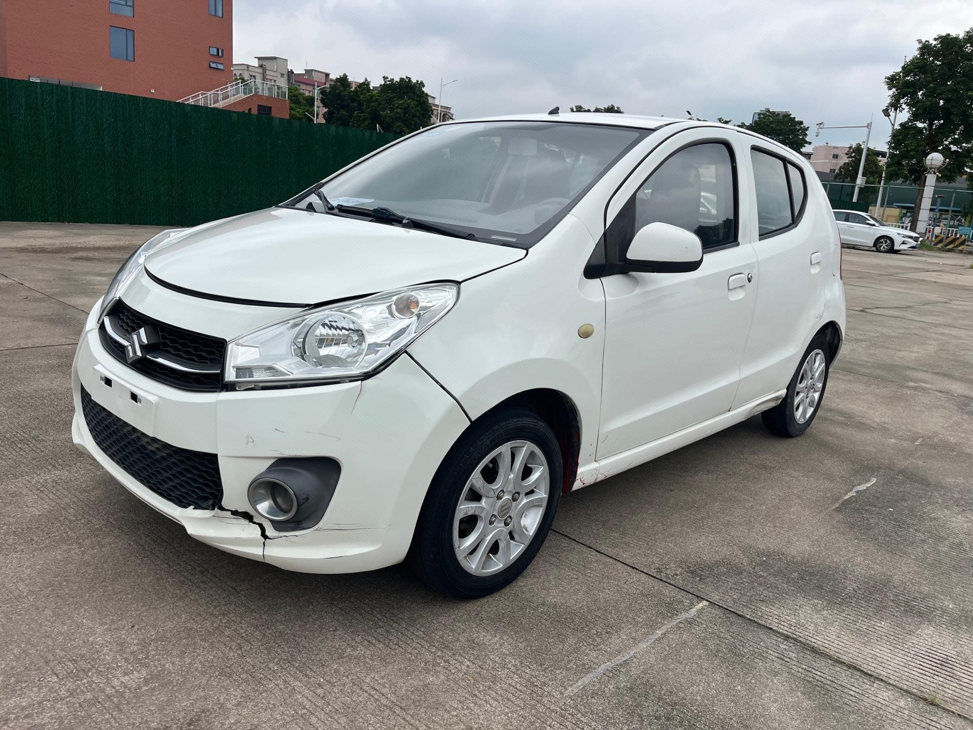 2016 Suzuki Alto - Main View
