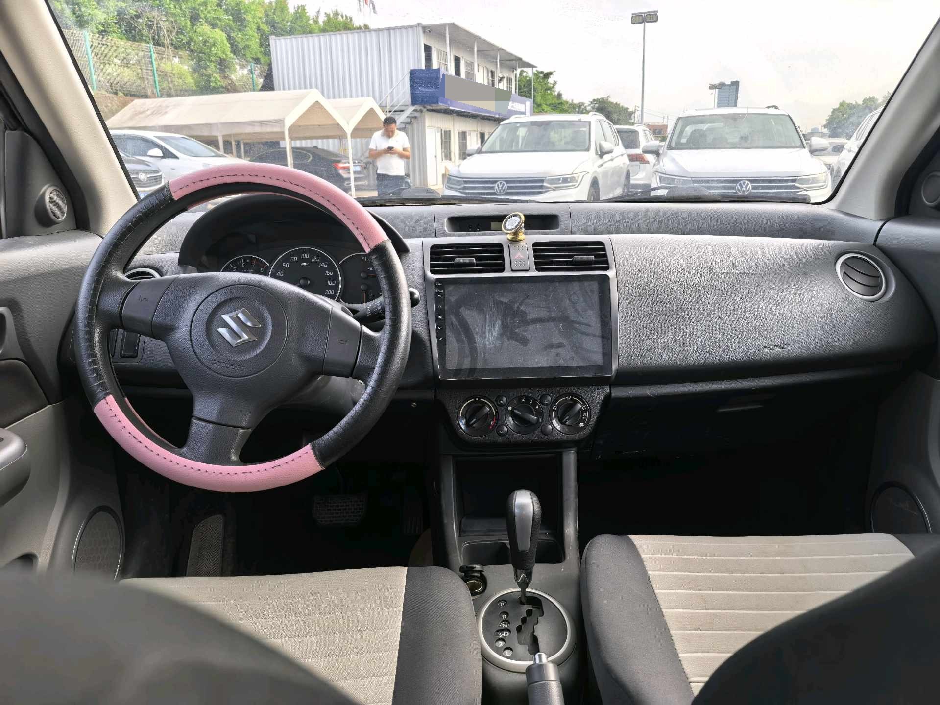 2018 Suzuki Swift - Main View