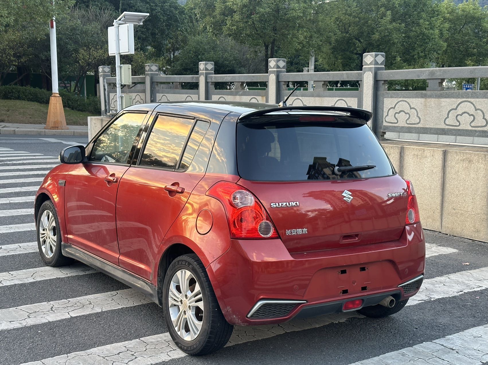 2015 Suzuki Swift - Main View
