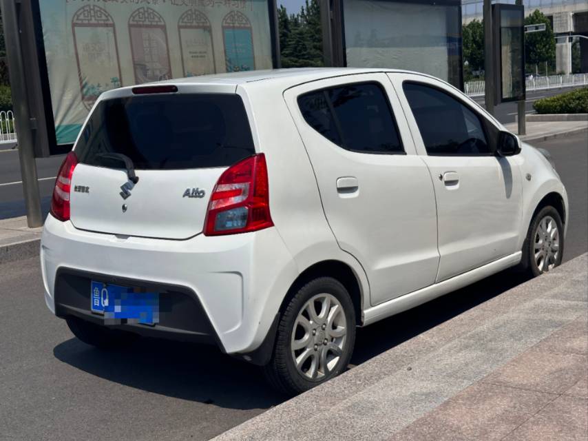 2016 Suzuki Alto - Main View